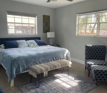 West Hollywood House | Gardens Get Away