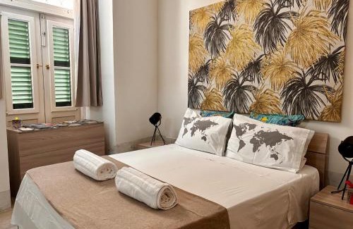 Senglea Apartment | Gardjola Apartment - Authentic Stay By the Marina, Ideal for Couples