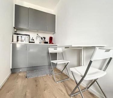 Ransart Apartment | Gare 173D Bruxelles-charleroi-airport