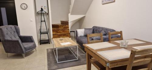 La Ferte-sous-Jouarre Apartment | Gare a pied Escale Authentique aux Portes de Paris