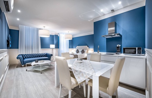 Prato Apartment | Garibaldi Palace