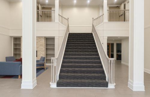 Evansville Hotel | Garner Hotel Evansville East