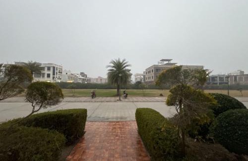 Vrindavan Hotel | Garnet suites at omaxe enternity