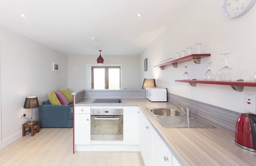 Garryvoe Hotel | Garryvoe Beach Homes