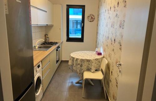 Otopeni Apartment | Garsoniera Genova