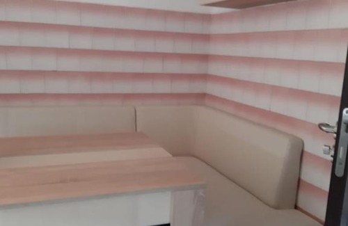Piatra Neamt Apartment | Garsoniera regim hotelier