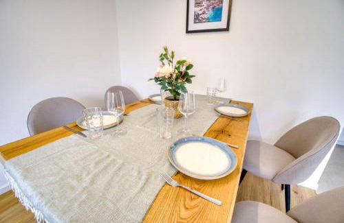 Scheyern Apartment | Garten, Küche, Parkplatz & Mehr - Komfort Apartment Bavaria