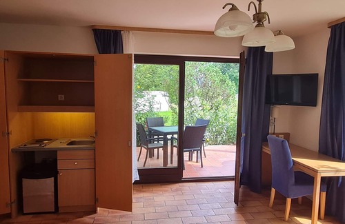 Rosenheim Apartment | Garten Süd, 29qm mit Terrasse, bis Max. 2 Personen
