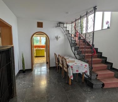 Goeppingen House | Gartenoase Privatzimmer
