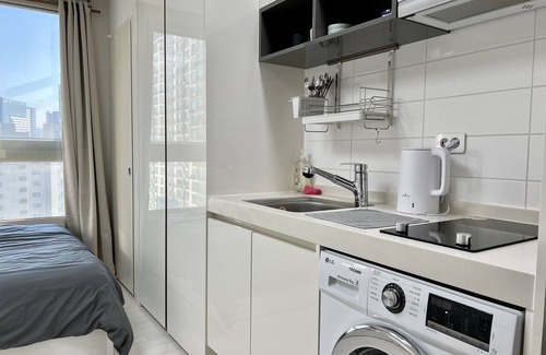 Gasan-dong Apartment | Gasan Digital Bright & Modern Private Studio #Cityview #Sunset