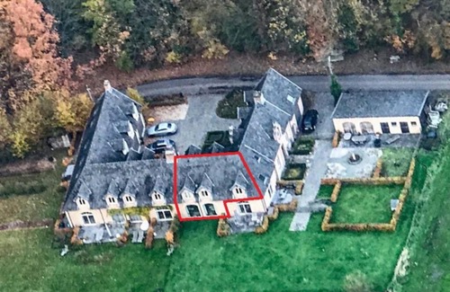 Broechem House | Gastenhuis prachtige Historische Vierkant Hoeve