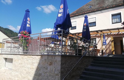 Essing Hotel | Gasthaus Felsenwastl