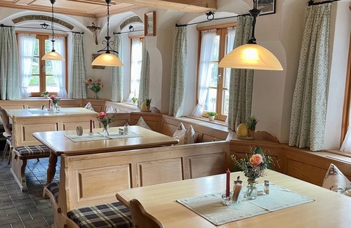 Fischbachau House | Gasthaus Marbach - 10 Doppelzimmer mit Zustellbett