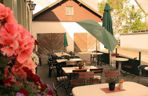 Aichhalden Hotel | Gasthaus Pflug