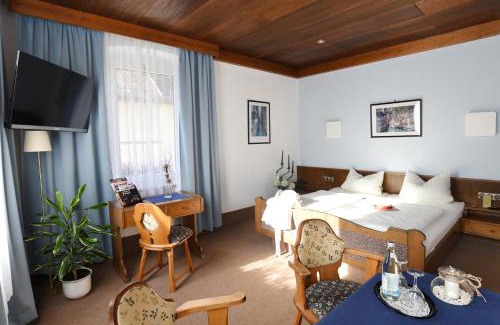 Bad Berneck im Fichtelgebirge Hotel | Gasthof & Hotel Goldener Hirsch