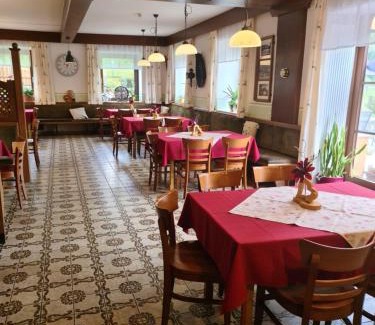 Falkenburg Hotel | Gasthof Grabenwirt