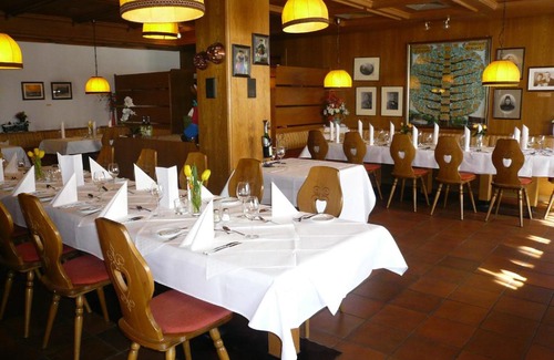 Obersimonswald Hotel | Gasthof Hotel Engel