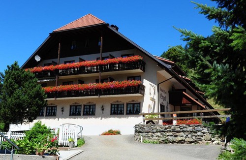 Obersimonswald Hotel | Gasthof Hotel Engel