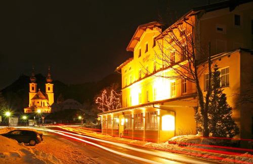Aschau im Chiemgau Hotel | Gasthof Kampenwand Aschau