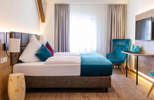 Adelschlag Hotel | Gasthof Krone Ochsenfeld