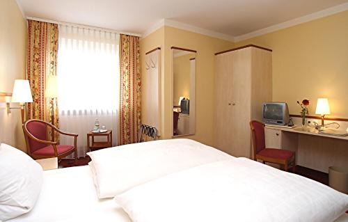 Rudenau Hotel | Gasthof-Landhotel-Metzgerei Zum Stern
