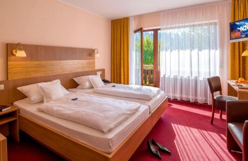Weilbach Hotel | Gasthof & Landhotel Ohrnbachtal