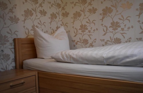 Reutlingen-Bronnweiler Hotel | Gasthof Rose