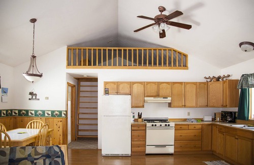 Trapper Creek House | Gate Creek Cabins | Moose Nugget