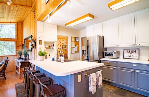 Carmel Valley House | Gated Carmel Valley Retreat with 20 Acres, Pool & Hot Tub