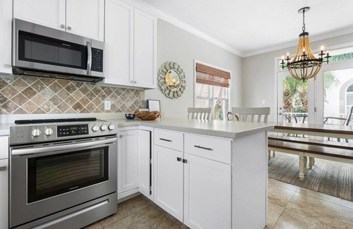Fort Walton Beach - Destin House | Gated Family Luxury; steps to private beach, resort style pool & hot tub!