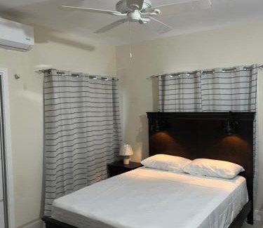 Lucea House | Gated home by the beach