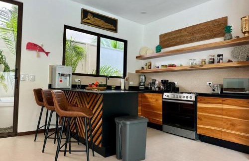 Puerto Viejo de Talamanca Villa | Gated luxury villa Bodhi 5 min walk to the beach