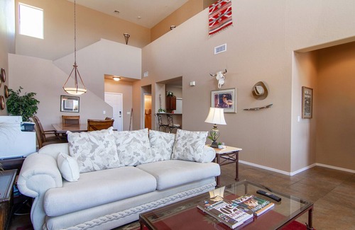 Fountain Hills Condo | Gated, Private Enclave w/Expansive Pastoral Views, Pool, Internet, Pets Ok