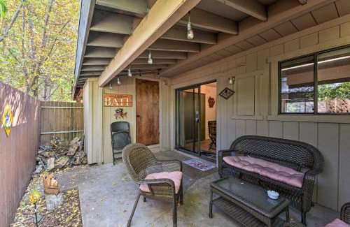 Pinetop House | Gated Resort, Pool and Spa Townhome in Pinetop!