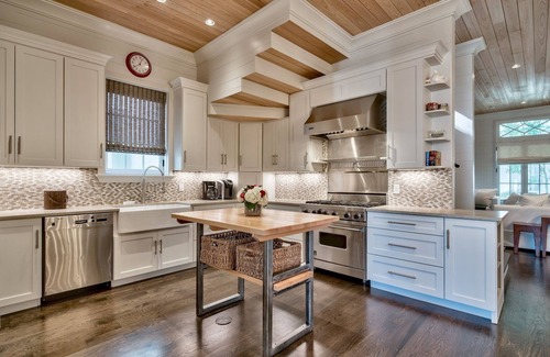 Rosemary Beach House | Gates Cottage - Rosemary Beach, Bikes, Minutes to Beach, Seconds to Pool