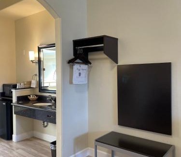 San Bruno Hotel | Gateway Inn and Suites San Francisco SFO Airport