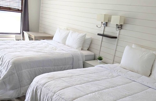 Lake City Hotel | Gateway Inn