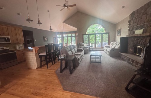 Beaver House | Gateway Of Gilas Lake House - Family/Pet Friendly