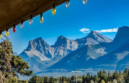 Harvie Heights House | Gateway Suites Lovely views near Banff