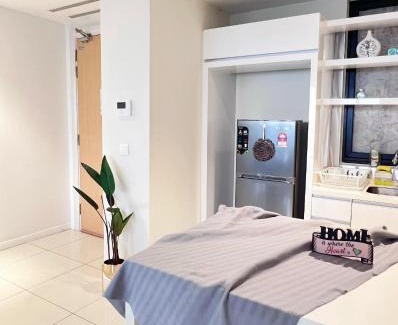 Petaling Jaya Apartment | Gathering 13-15pax Kids Friendly Near to SunwayPyramid 3R3B Soccer Table, Game Console, 5G WiFi Android Projector, Board Games 华人房东