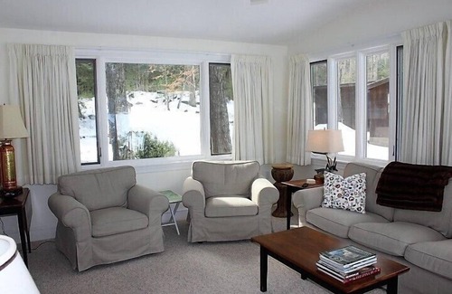 Moultonborough Cottage | GAU90W - Deerhaven Road Waterfront in Moultonborough