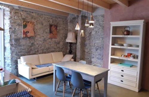 Lezzeno Apartment | Gaudì - Overlooking Lake Como, near Bellagio