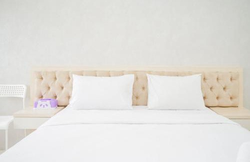 Ciputat Apartment | Gaudy Studio at Baileys Apartment by Travelio