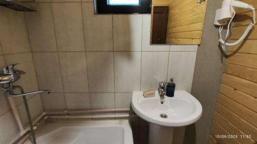 Lalkhori Hotel | Gaul Gavkhe Hotel