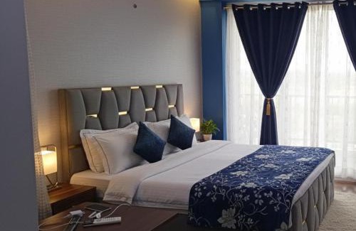 Greater Noida Apartment | Gaur City Studio