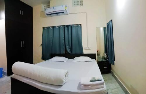 Puri House | Gaur Homestay AC Rooms