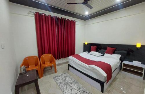 Gobind Dham House | Gaurs home stay badrinath Highway, Pandukeshwar