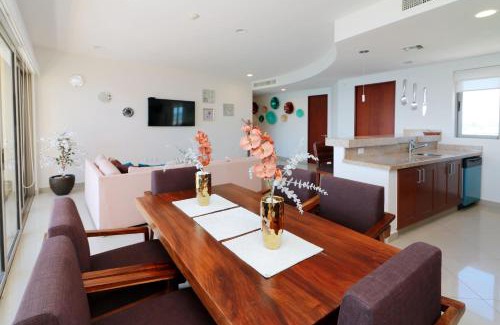 Marina Mazatlan Apartment | GAVIAS GRAND MAZATLAN APT. 1415