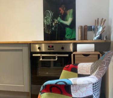 Hastings Apartment | Gavin's Sea Pad