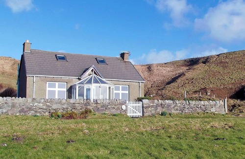 Bellochantuy Cottage | 3 bedroom accommodation in Bellochantuy near Campbeltown